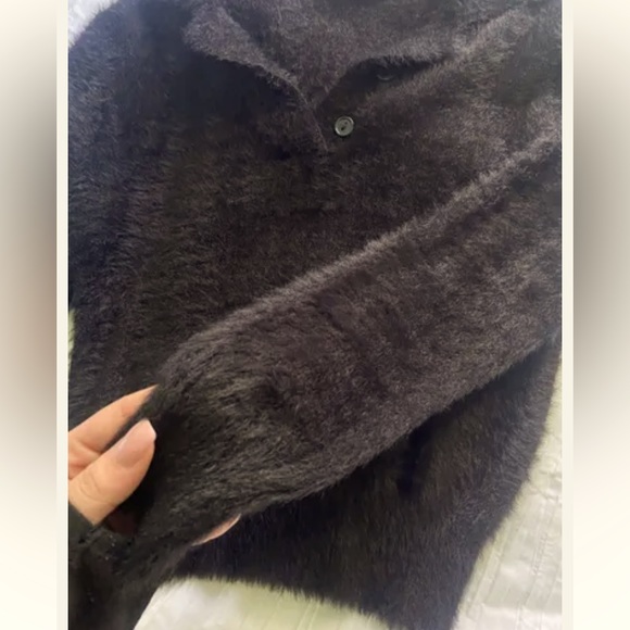 Zara black furry polo sweater with collar - Picture 3 of 3